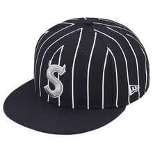 Supreme Devil S Logo New Era® Stripe